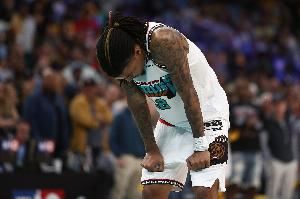 莫兰特：教练组的意思大概是不该让我上场 这就是他们传达的信息图片